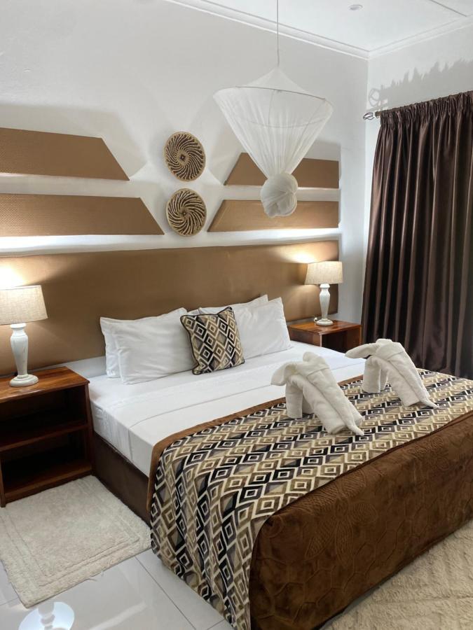 Ngoma Zanga Lodge 利文斯顿 外观 照片
