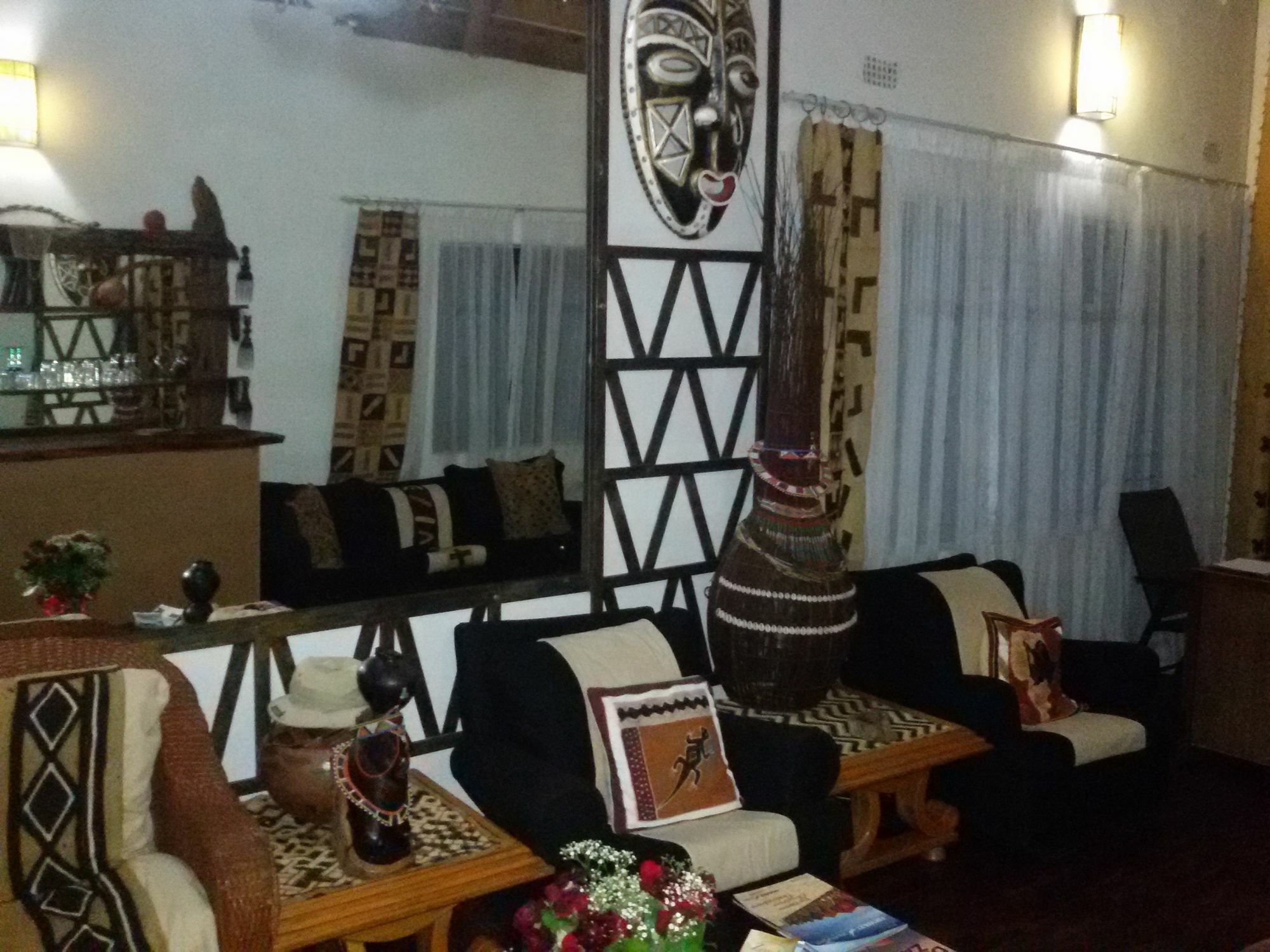 Ngoma Zanga Lodge 利文斯顿 外观 照片