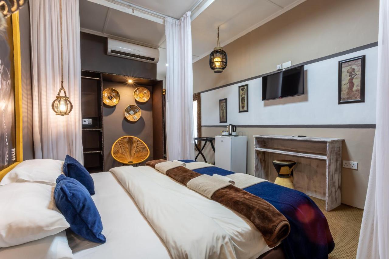 Ngoma Zanga Lodge 利文斯顿 外观 照片